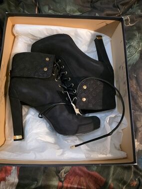 Louis Vuitton Black Lace-Up High Heel Ankle Boots with Logo Flap
